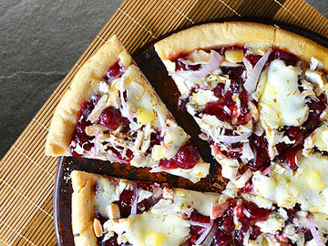 Brie Cranberry Chicken Pizza